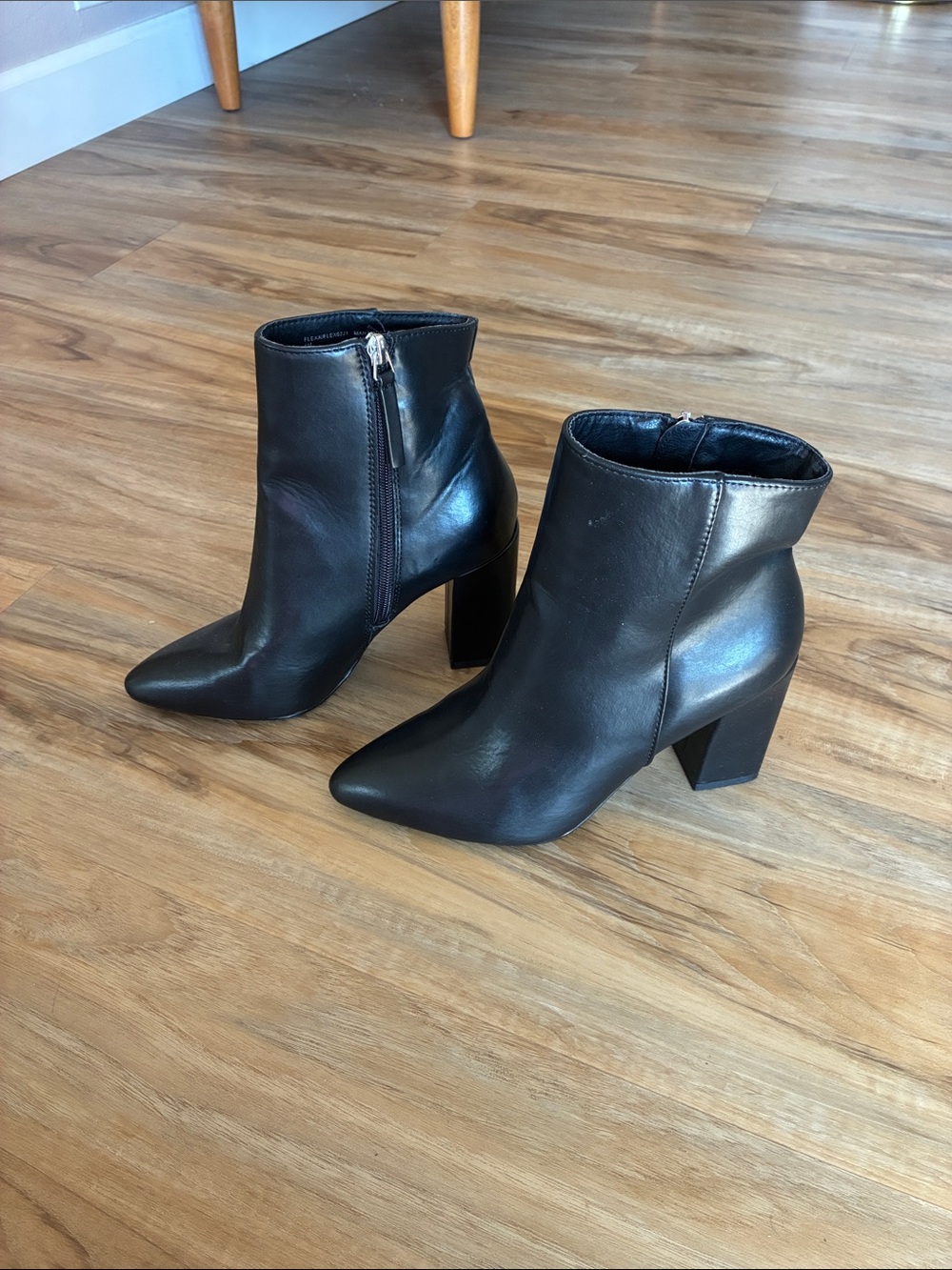 Madden Girl Black Pointed Toe Faux Leather Ankle Booties